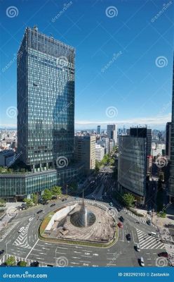 名駅 時間つぶし - 駅前の時間を無駄にするための芸術